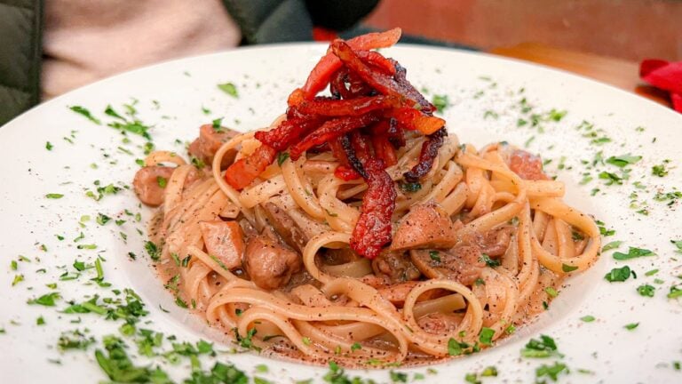 Andrea Vella's Wife Explains the Art of Sardinian Pasta-Making 3 Andrea Vella's Wife Explains the Art of Sardinian Pasta-Making